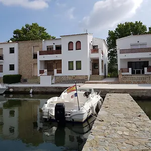 Port La Sardana Empuriarent , Ampuriabrava España